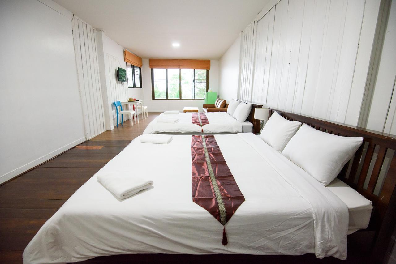 Baansuan Aokhai Beach Resort 매핌 외부 사진