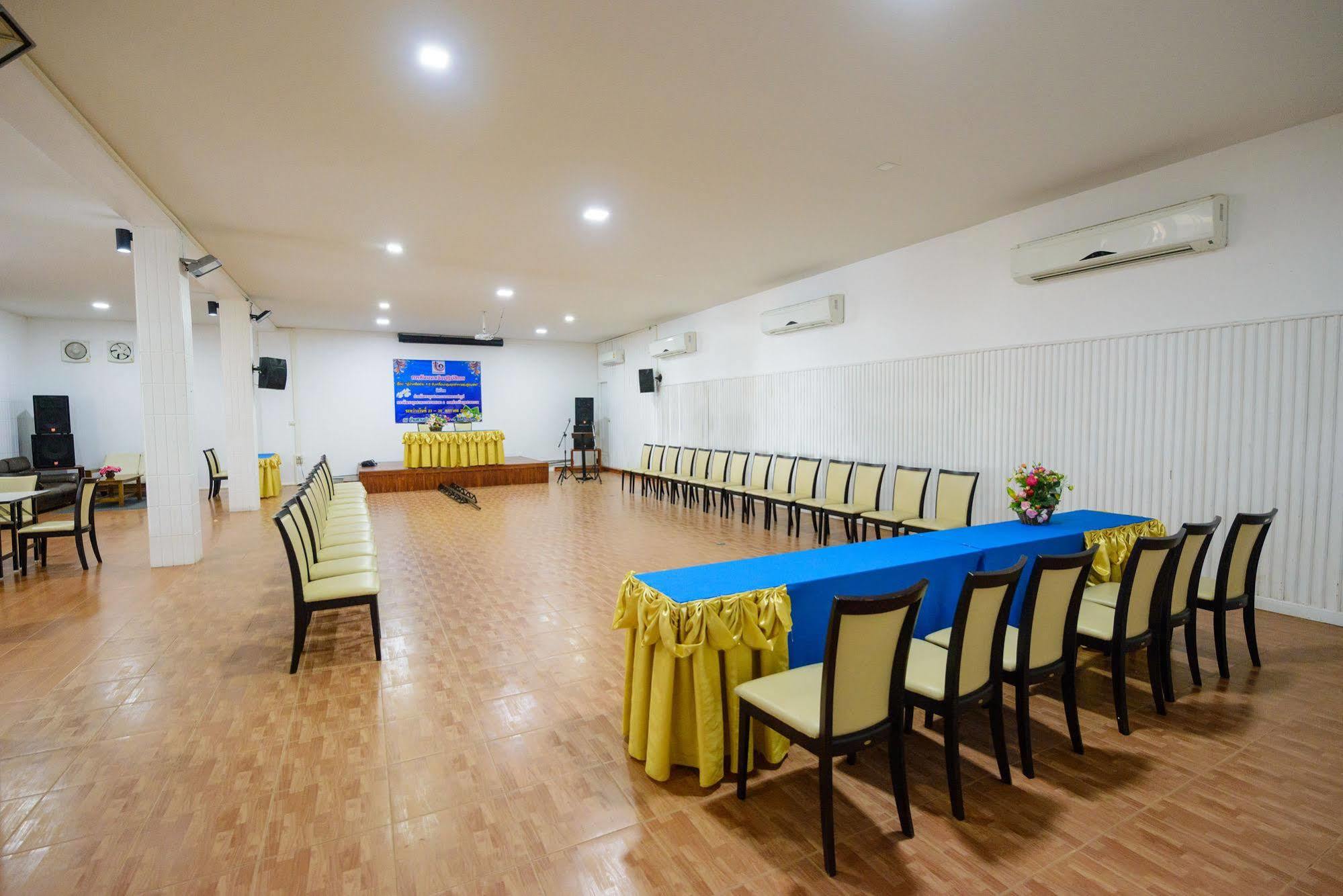 Baansuan Aokhai Beach Resort 매핌 외부 사진